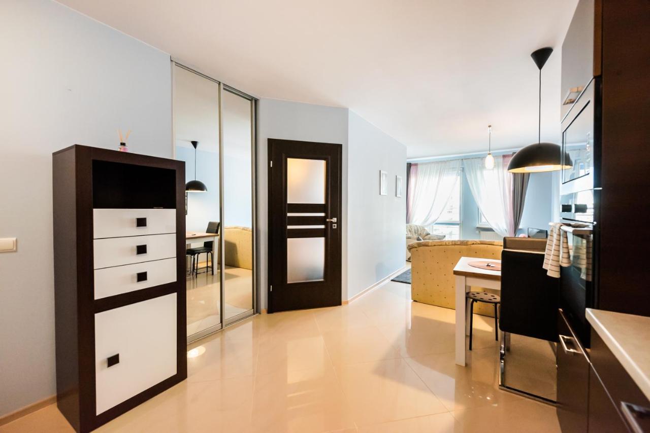 Wola Pleasure Place Apartment Варшава Екстериор снимка