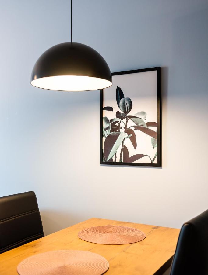 Wola Pleasure Place Apartment Варшава Екстериор снимка